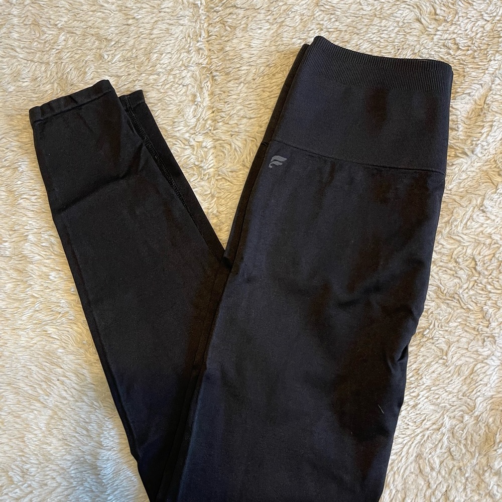 Fabletics Leggings — Seamless size small